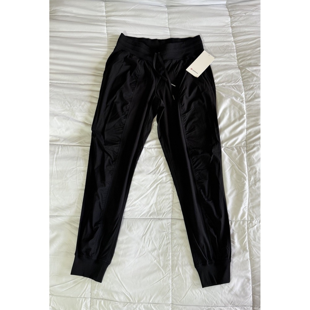 New Lululemon Dance Studio Mid-Rise Jogger Size 8 Black 28" Inseam Classic Fit
